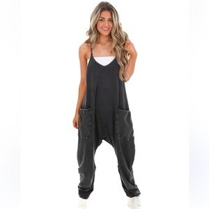 Free People movement hot shot gray onesie with bag